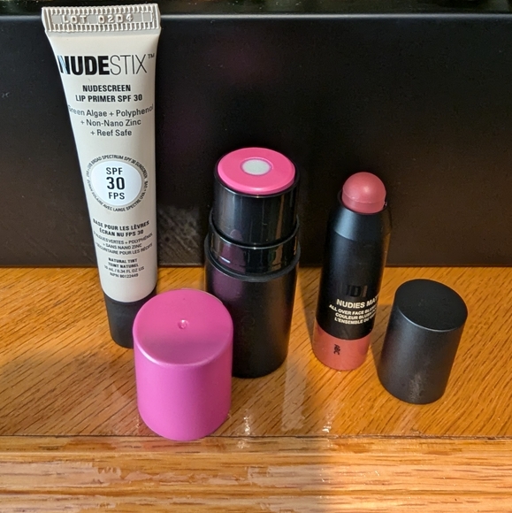 NUDESTIX NUDIES lot - Picture 16 of 16